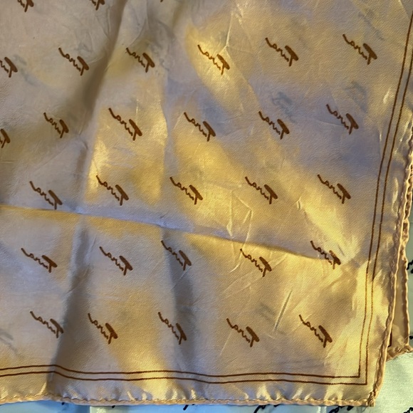 Lot of 3 vintage Tura 20 X 20 scarf - Picture 4 of 8